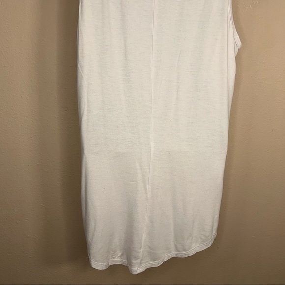 XL LULAROE WHITE TANK TOP STRETCH CLASSIC NEUTRAL SLEEVELESS - Picture 8 of 9